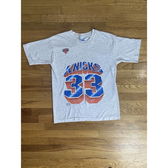 Vintage NBA New York Knicks Patrick Ewing #33 T-Shirt Made In USA Size Small - Picture 1 of 4